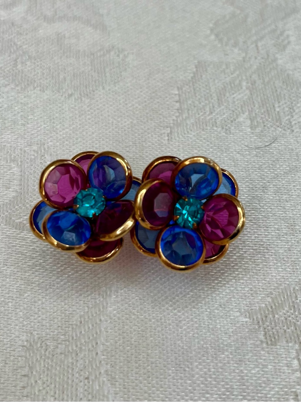 Vintage Jewel Tone Blue & Purple Flower Crystal Clip-On Earrings